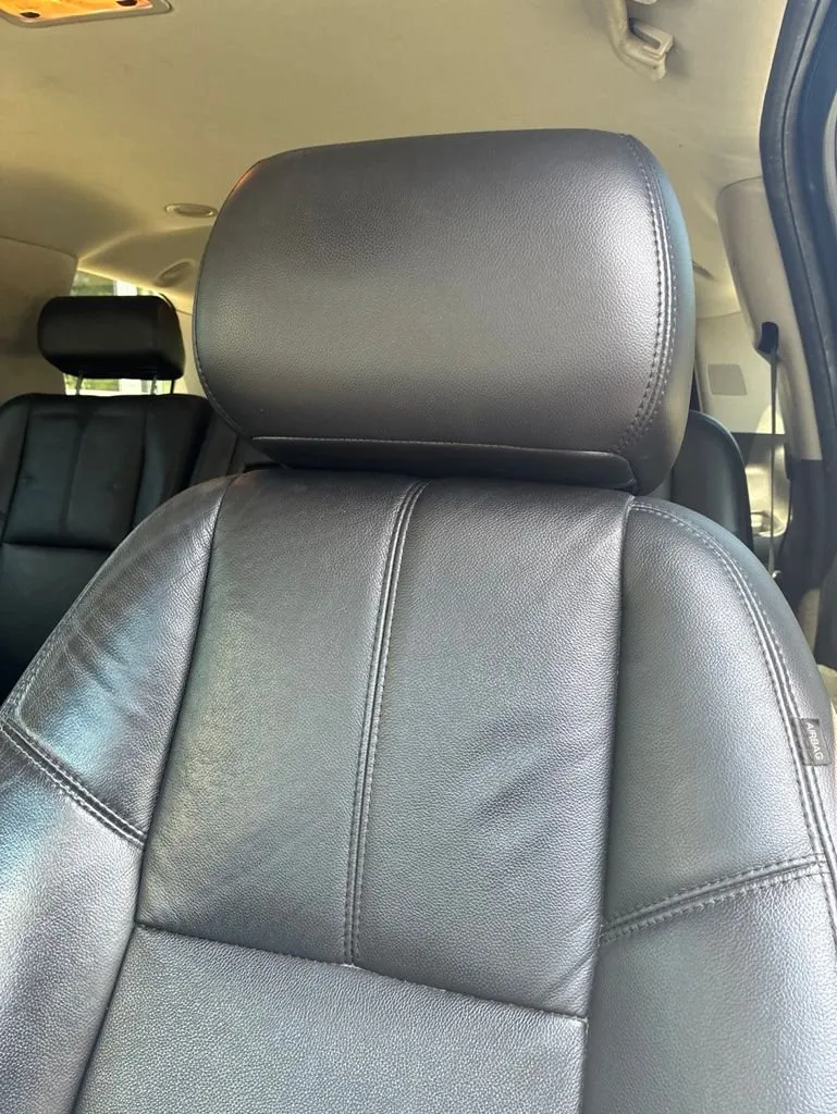 2010 Chevrolet Tahoe LT thumbnail 5