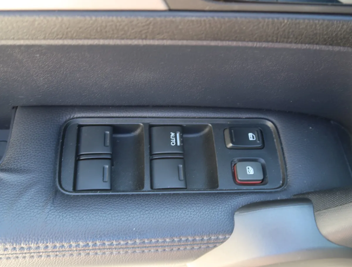 2010 Honda CR-V EX-L thumbnail 15