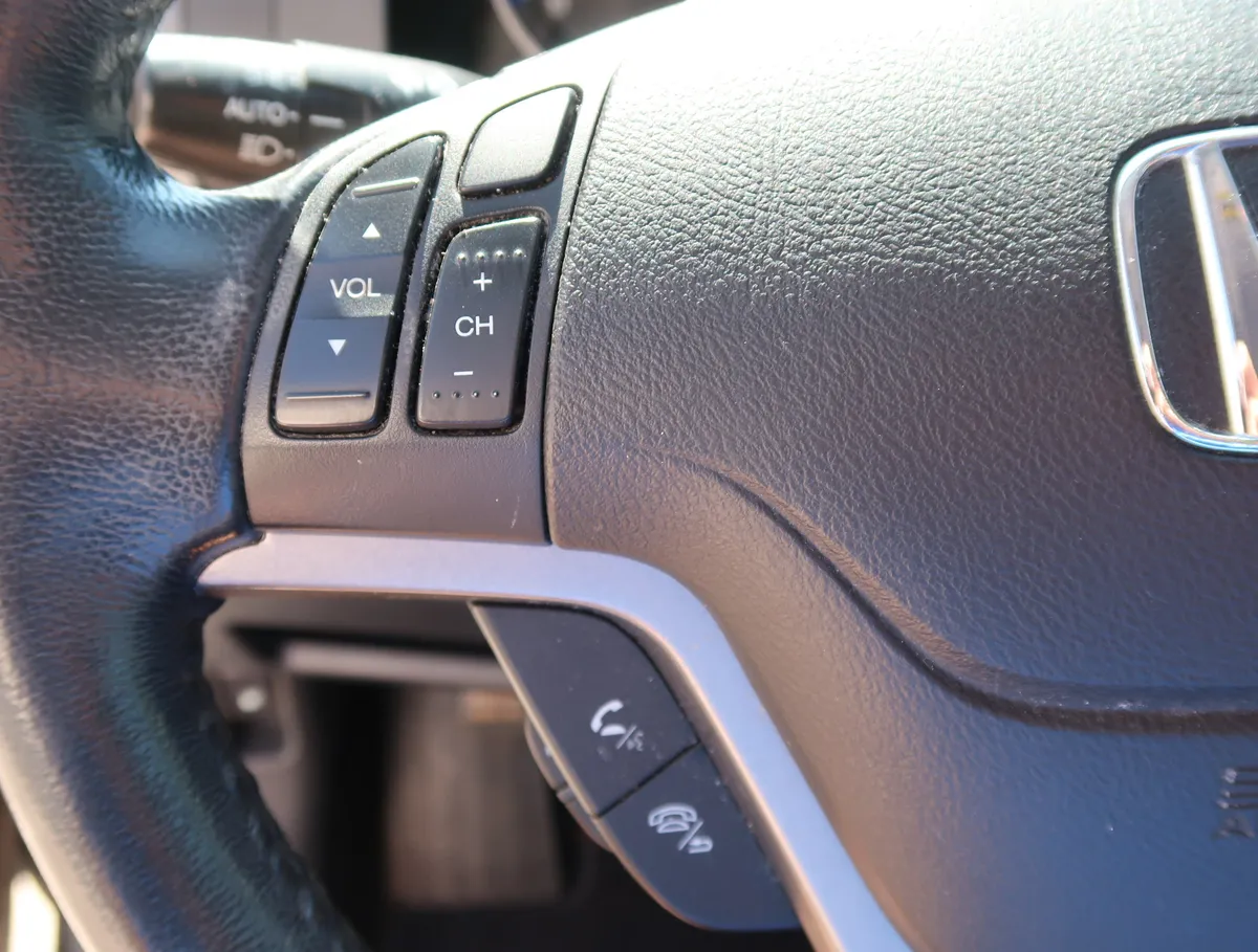 2010 Honda CR-V EX-L thumbnail 18