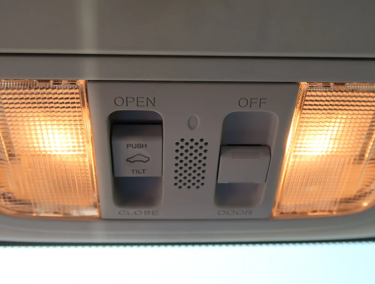 2010 Honda CR-V EX-L thumbnail 27