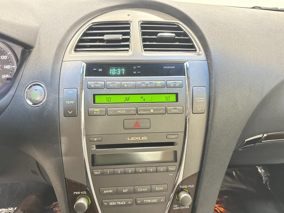 2010 Lexus ES 350 thumbnail 24