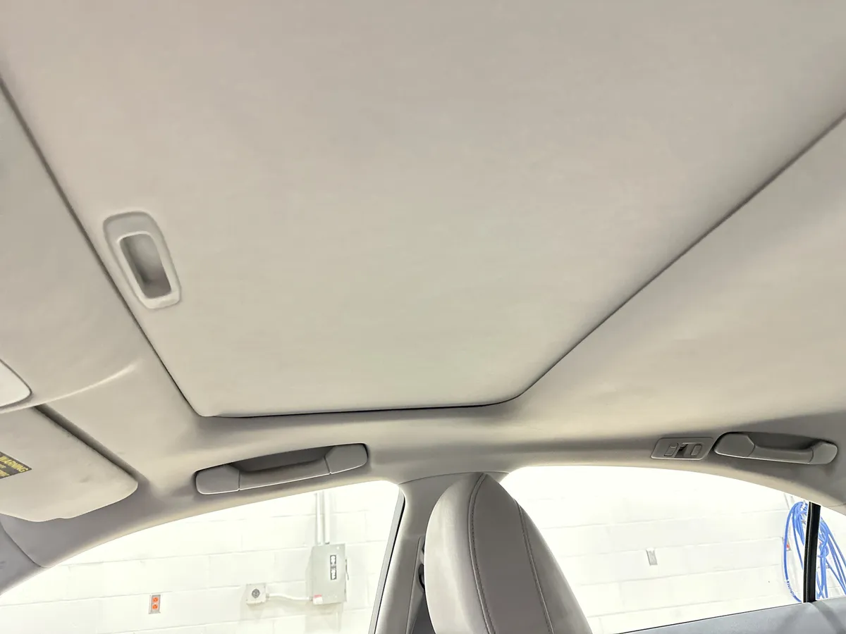 2010 Lexus ES 350 thumbnail 27