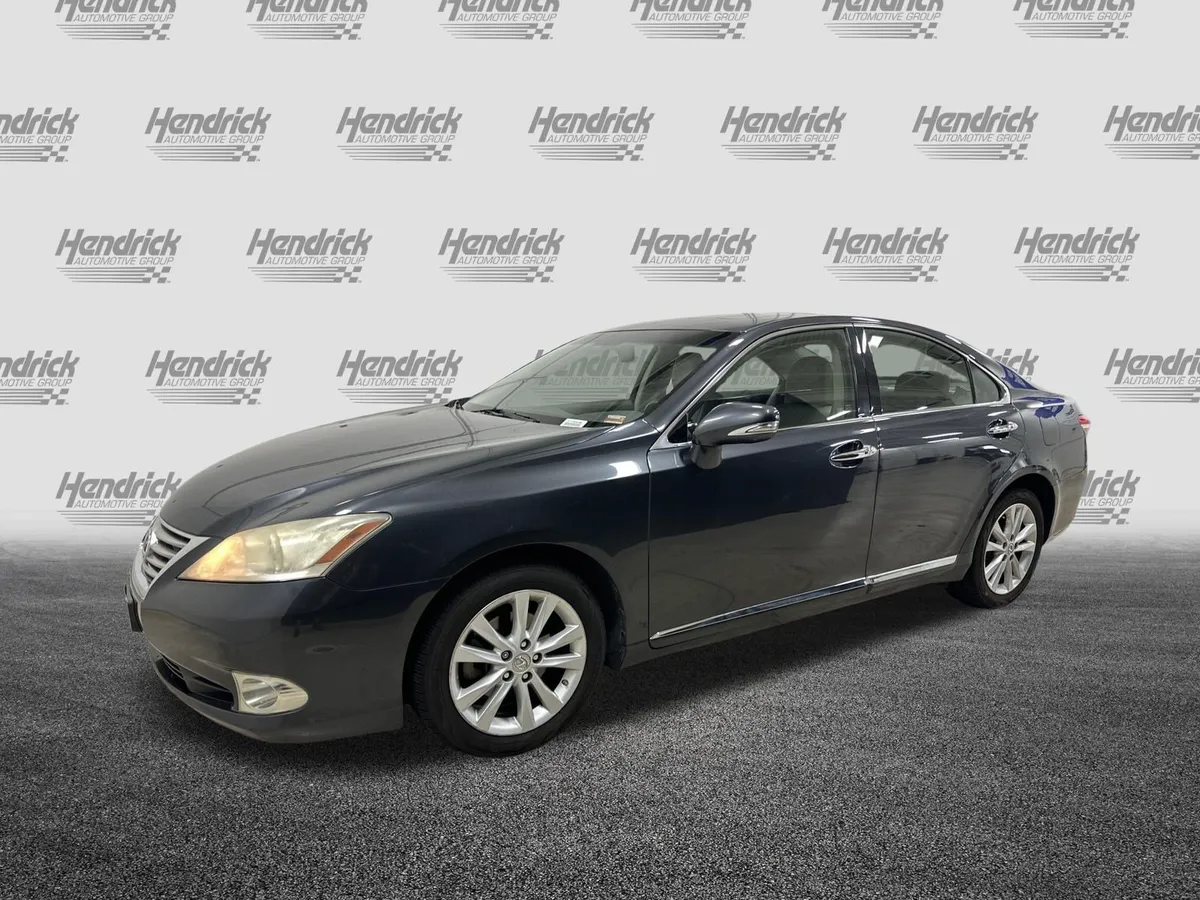 2010 Lexus ES 350 thumbnail 4