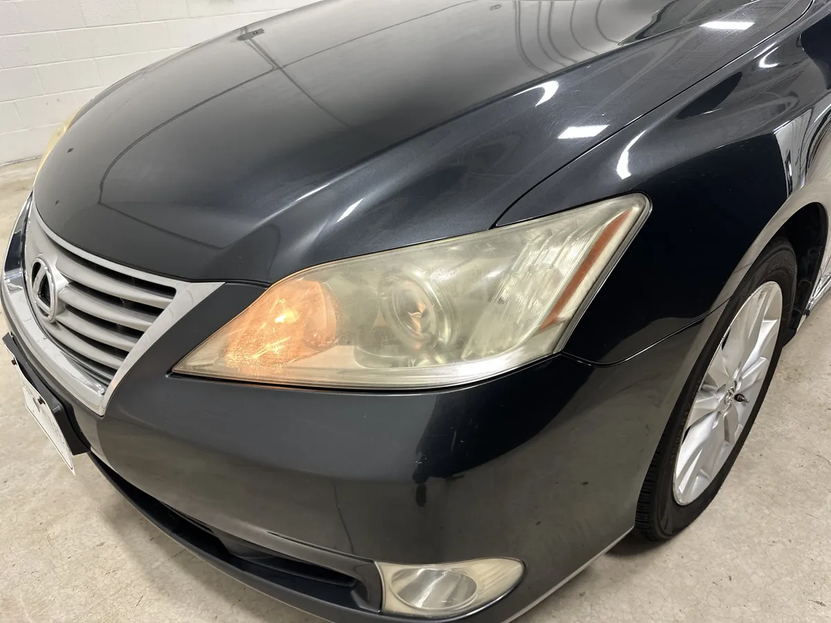 2010 Lexus ES 350 thumbnail 5