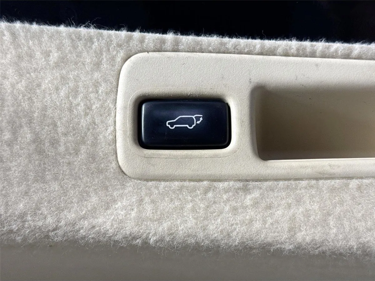 2010 Lexus RX 350 4DR FWD thumbnail 38