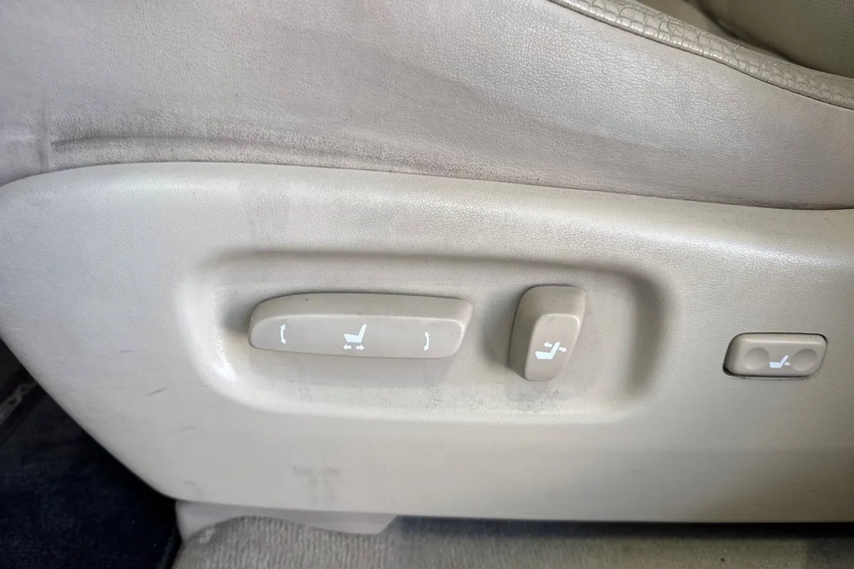 2010 Lexus RX 350 thumbnail 13