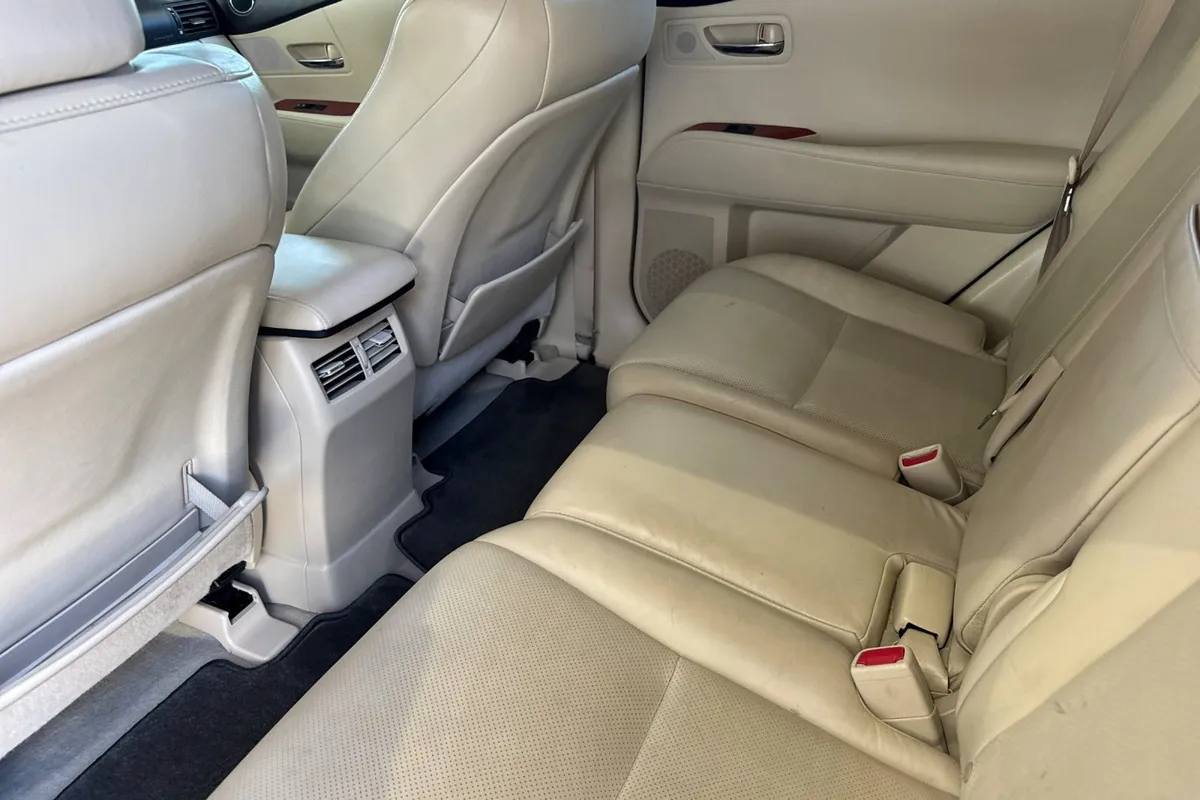 2010 Lexus RX 350 thumbnail 14