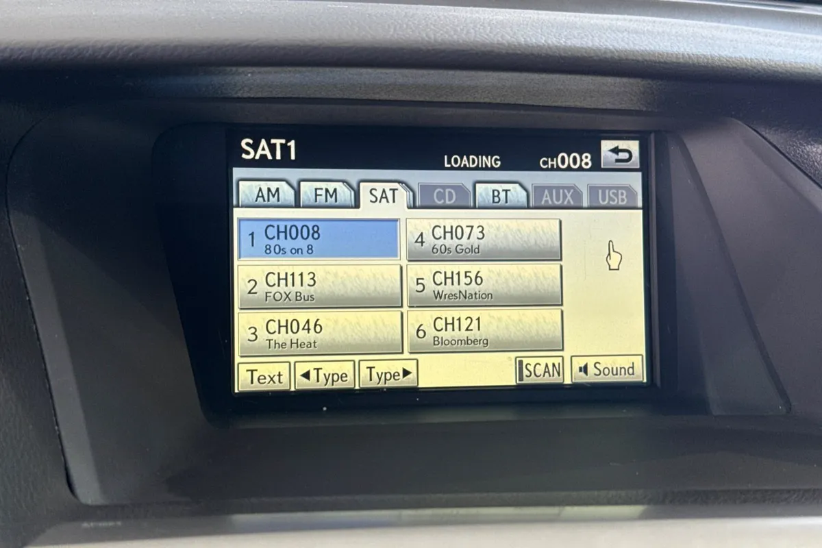 2010 Lexus RX 350 thumbnail 23