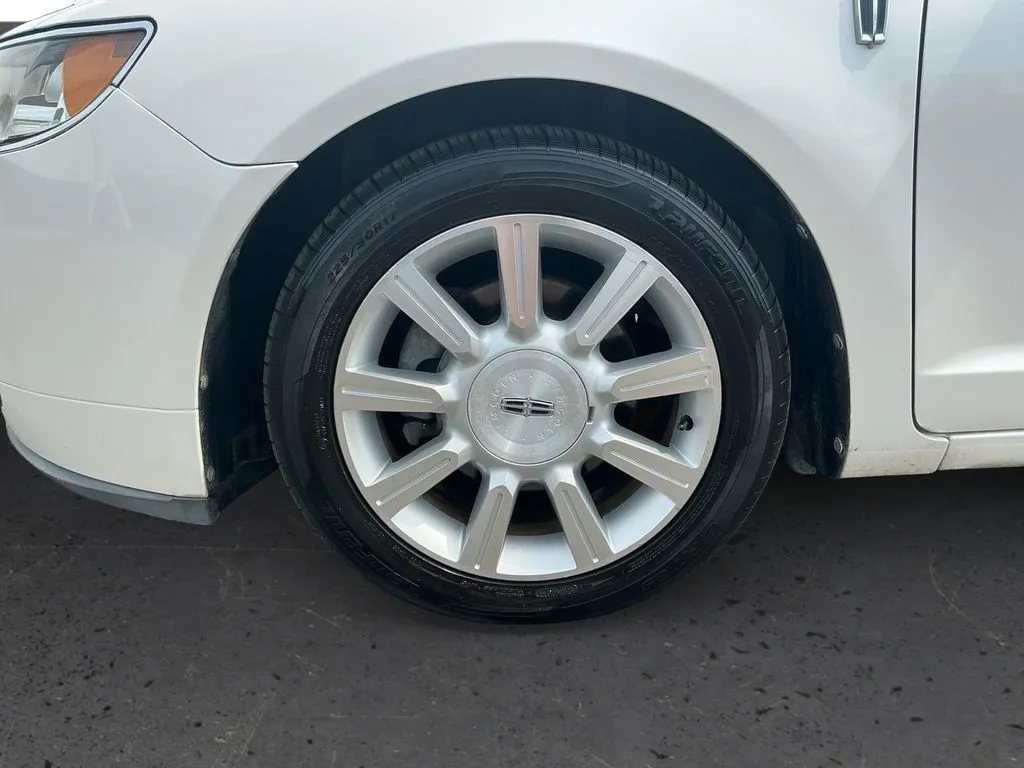 2010 Lincoln MKZ Base thumbnail 13