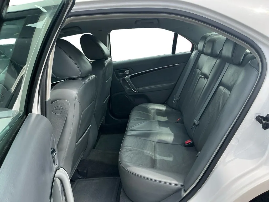 2010 Lincoln MKZ Base thumbnail 21