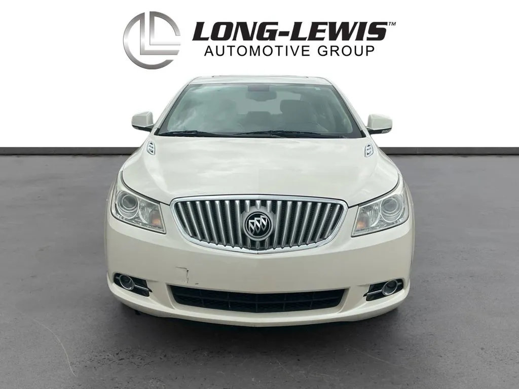 2011 Buick Lacrosse CXS thumbnail 11