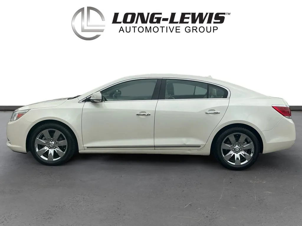 2011 Buick Lacrosse CXS thumbnail 2