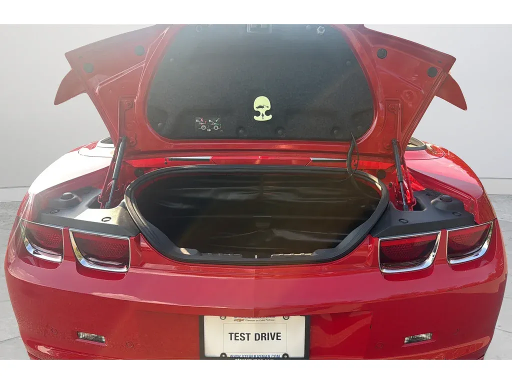 2011 Chevrolet Camaro 2SS thumbnail 19
