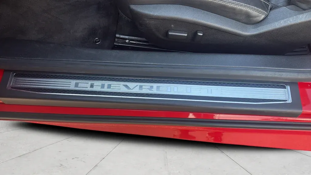 2011 Chevrolet Camaro 2SS thumbnail 30