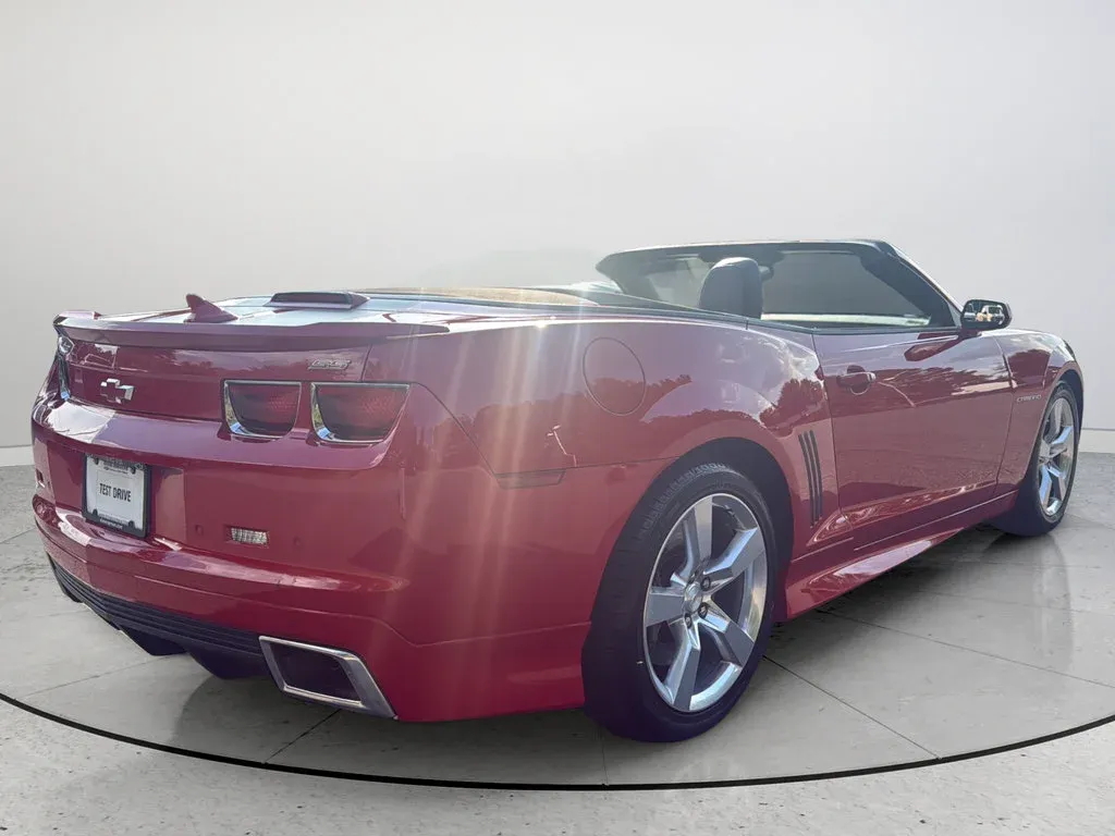 2011 Chevrolet Camaro 2SS thumbnail 7