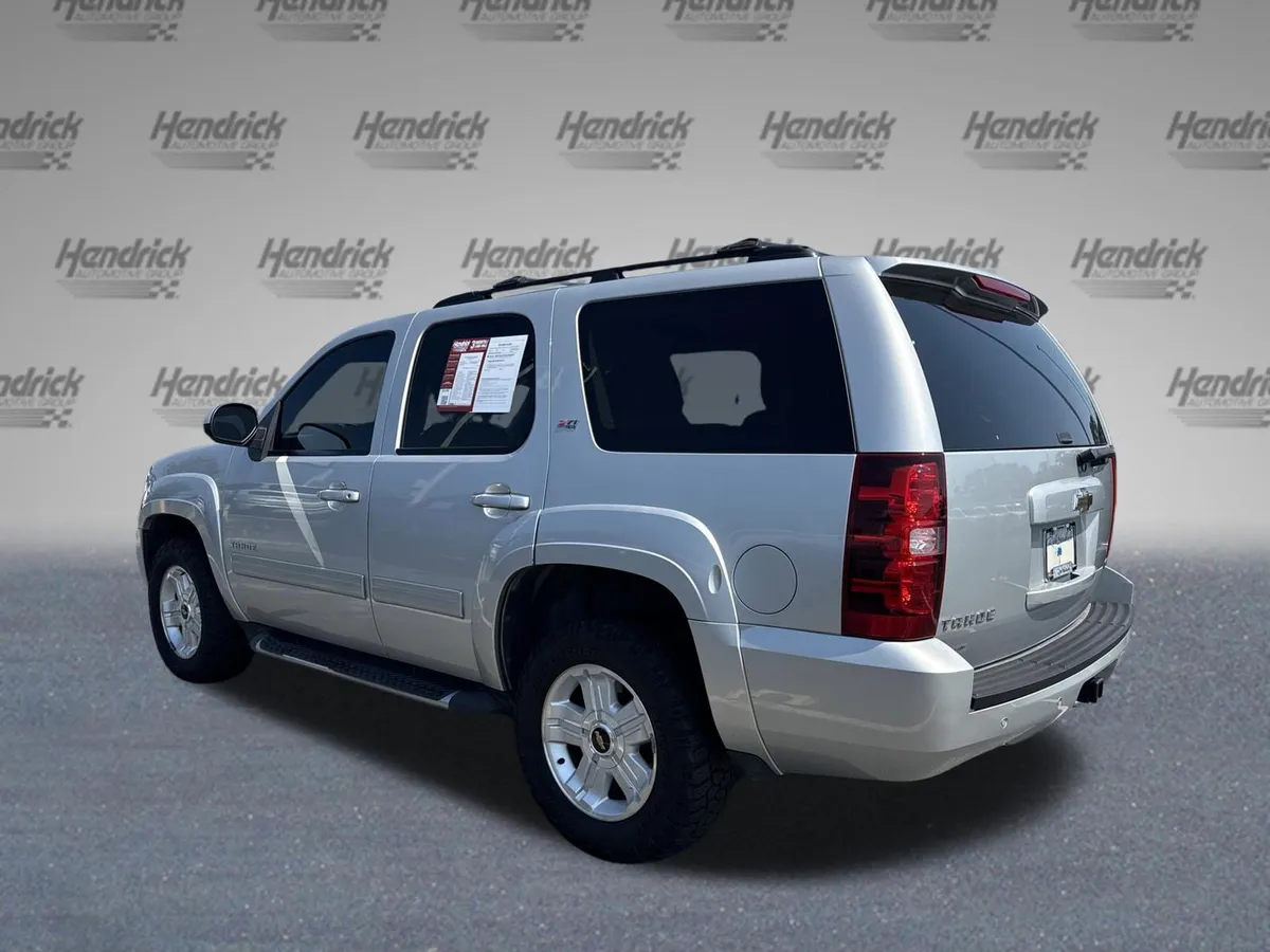 2011 Chevrolet Tahoe LT thumbnail 7