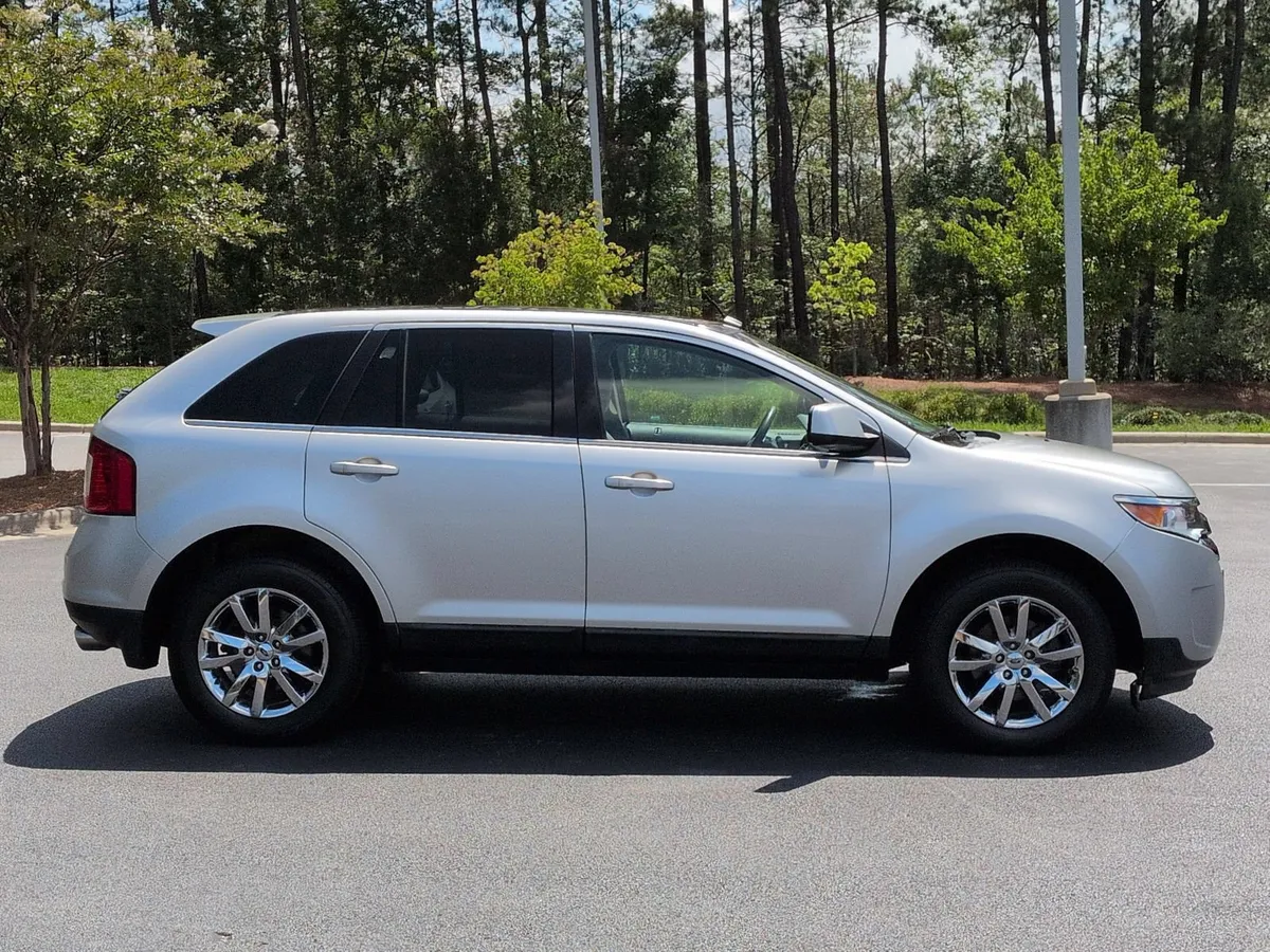 2011 Ford Edge Limited thumbnail 10