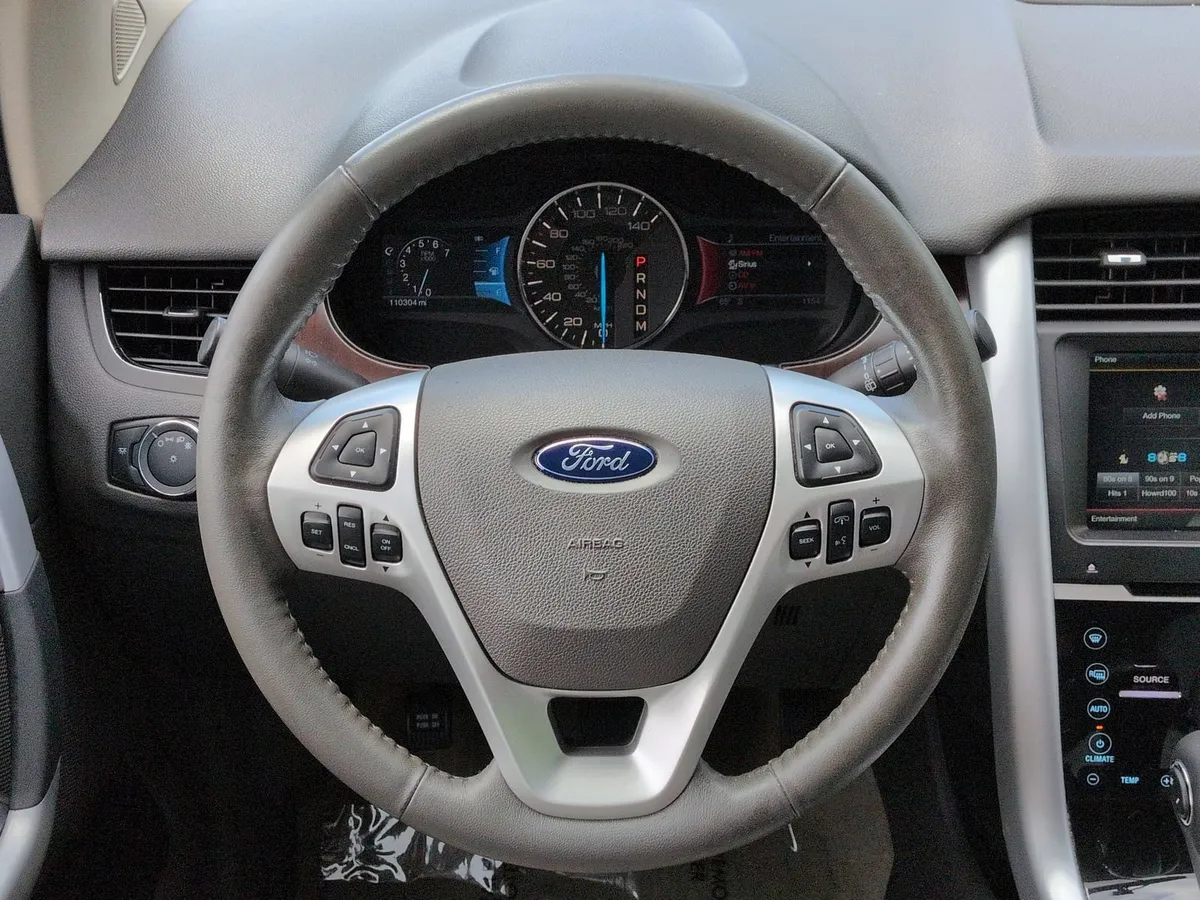 2011 Ford Edge Limited thumbnail 17