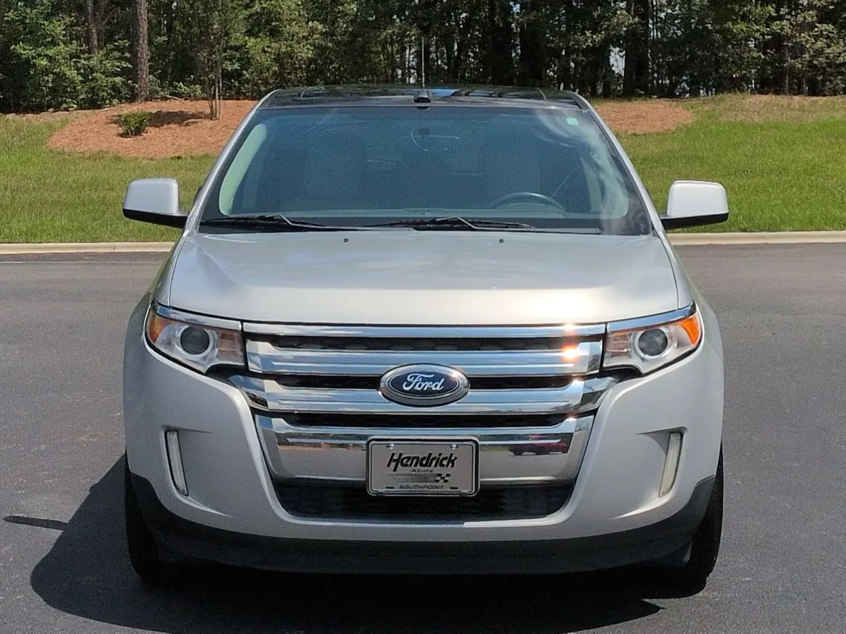 2011 Ford Edge Limited thumbnail 2