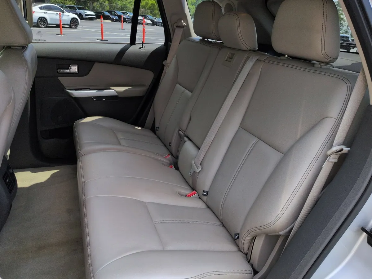 2011 Ford Edge Limited thumbnail 30