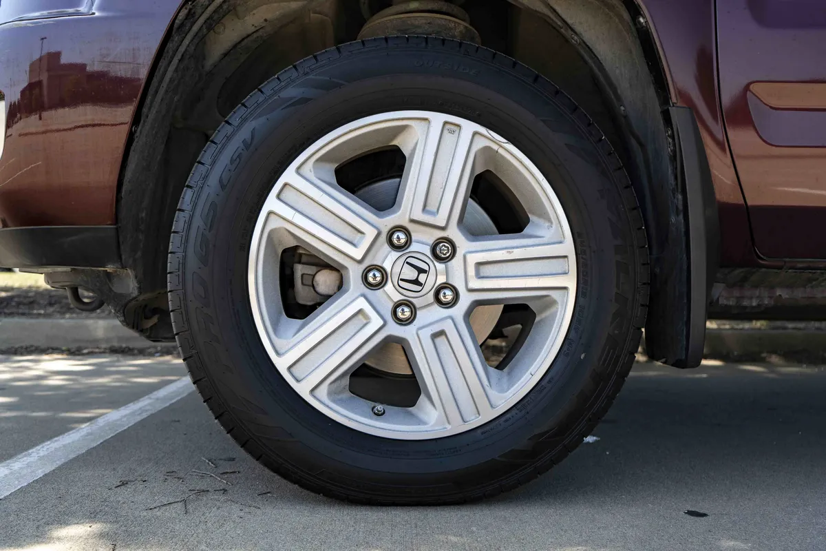 2011 Honda Ridgeline RTL thumbnail 13