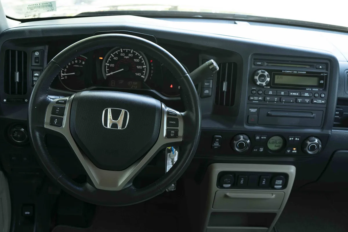 2011 Honda Ridgeline RTL thumbnail 18