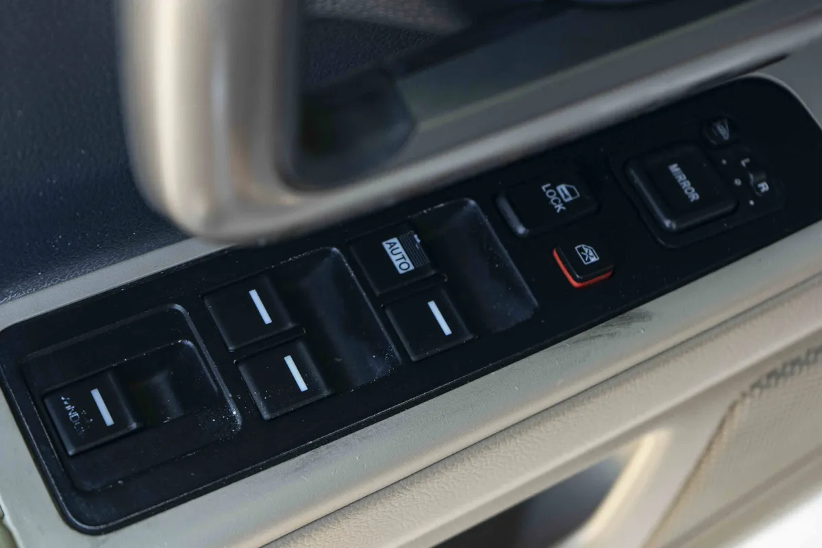 2011 Honda Ridgeline RTL thumbnail 36