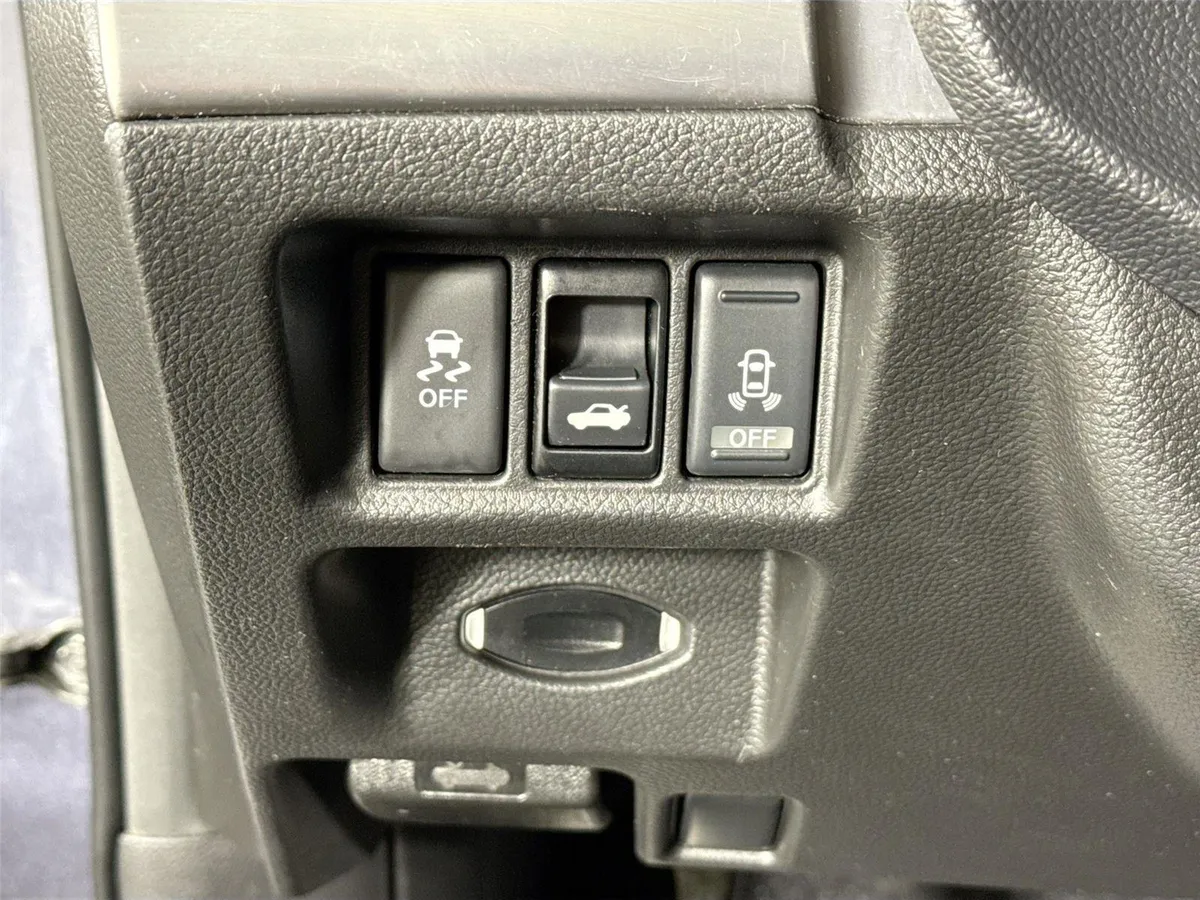 2011 INFINITI G37 Sedan x thumbnail 15