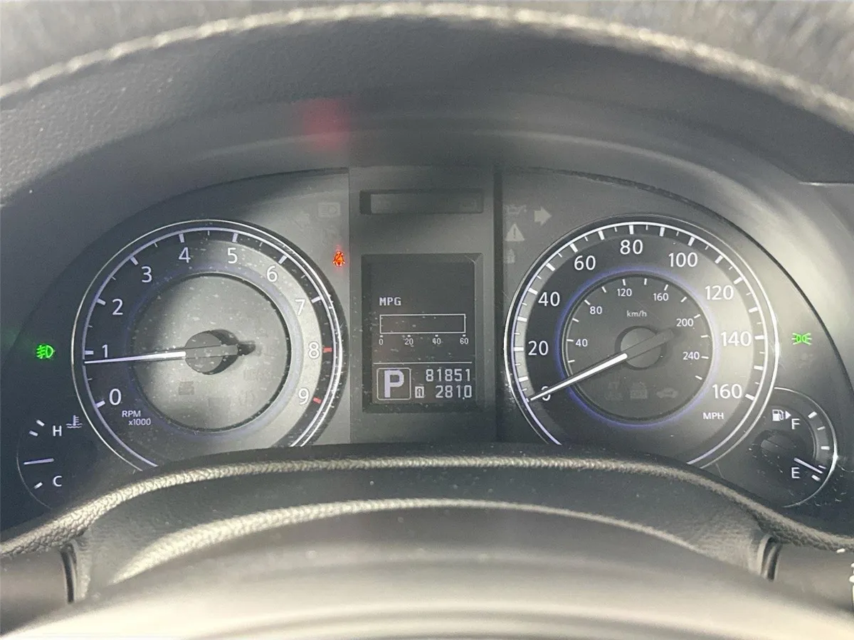 2011 INFINITI G37 Sedan x thumbnail 19