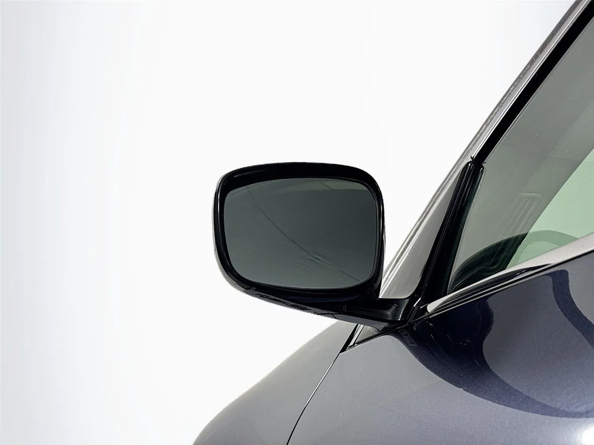 2011 INFINITI G37 Sedan x thumbnail 5