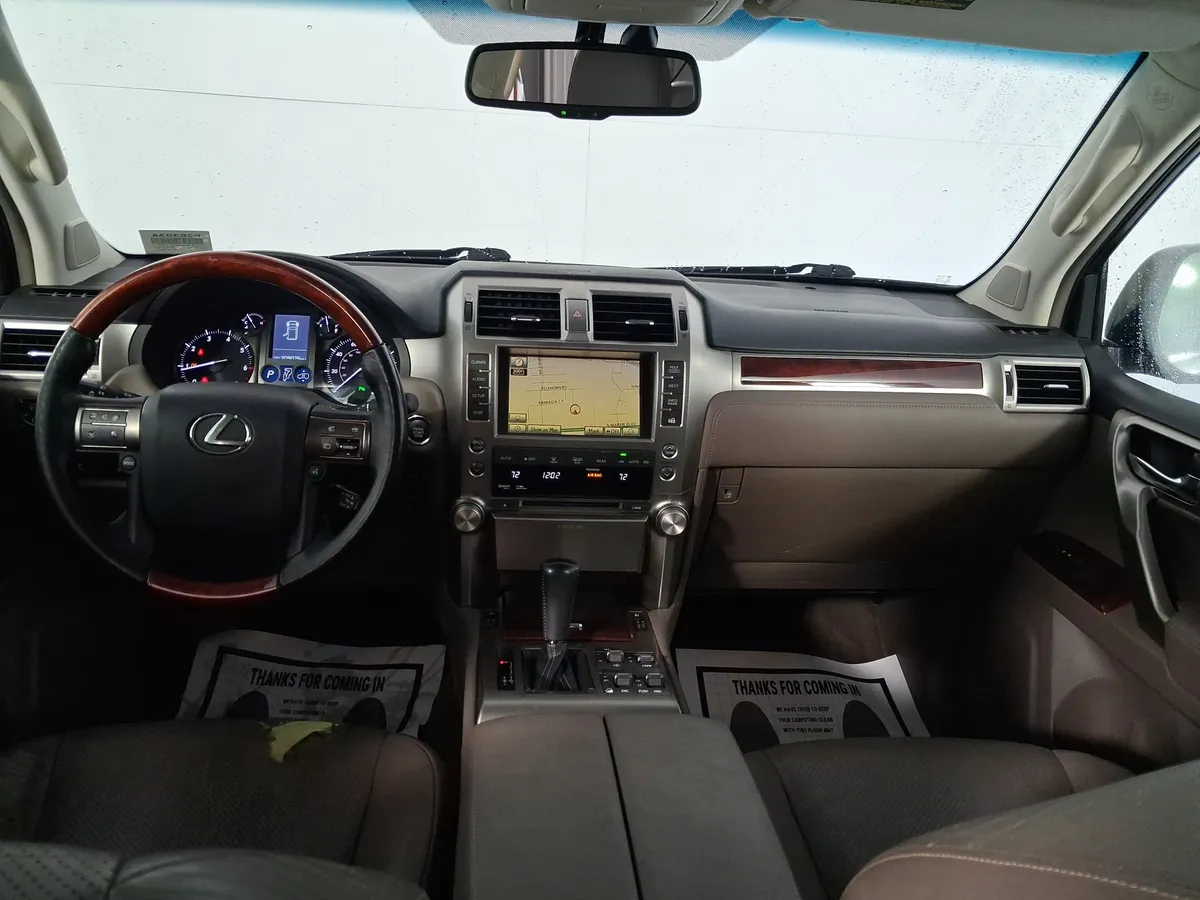 2011 Lexus GX 460 Premium thumbnail 29