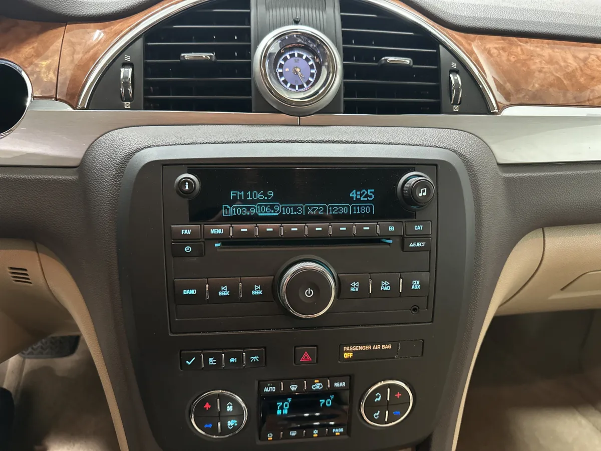 2012 Buick Enclave Leather thumbnail 22