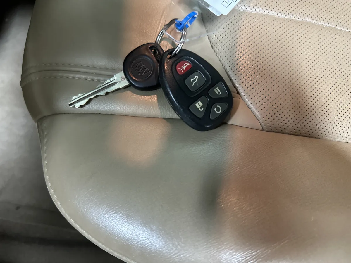 2012 Buick Enclave Leather thumbnail 36