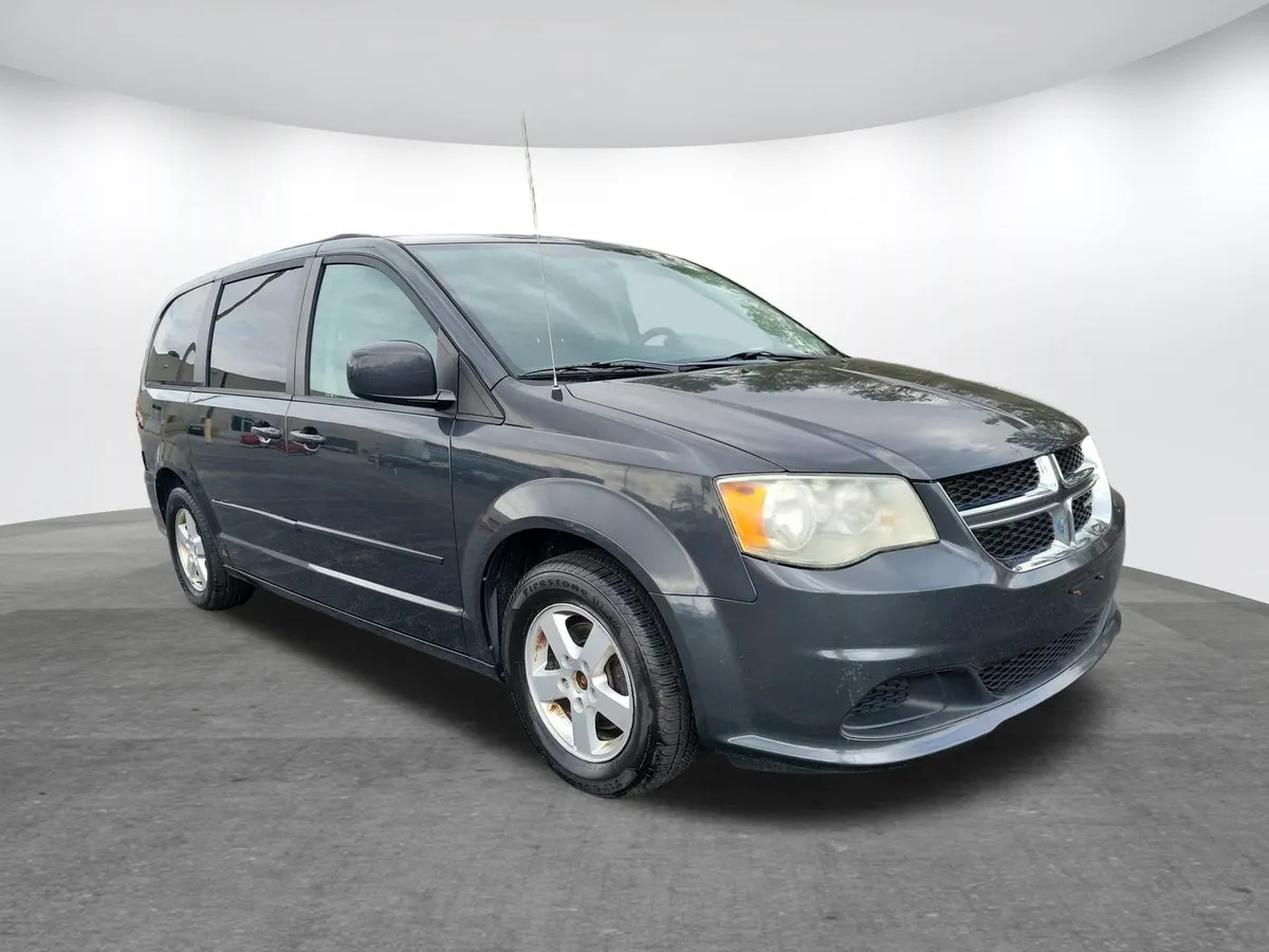 2012 Dodge Grand Caravan SXT thumbnail 19