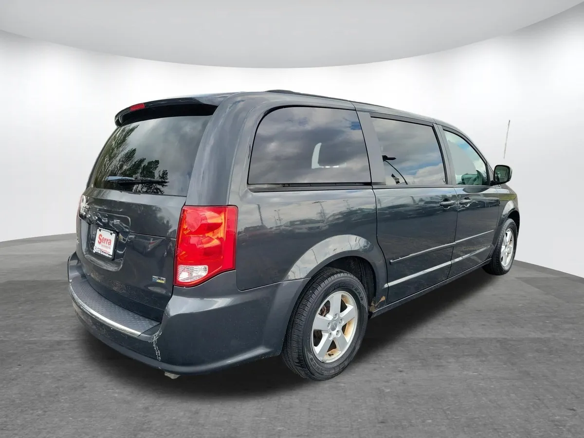 2012 Dodge Grand Caravan SXT thumbnail 22