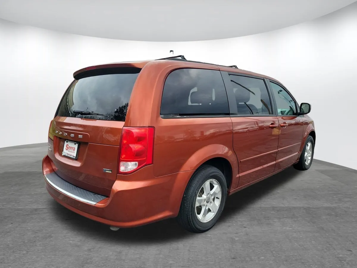 2012 Dodge Grand Caravan SXT thumbnail 22