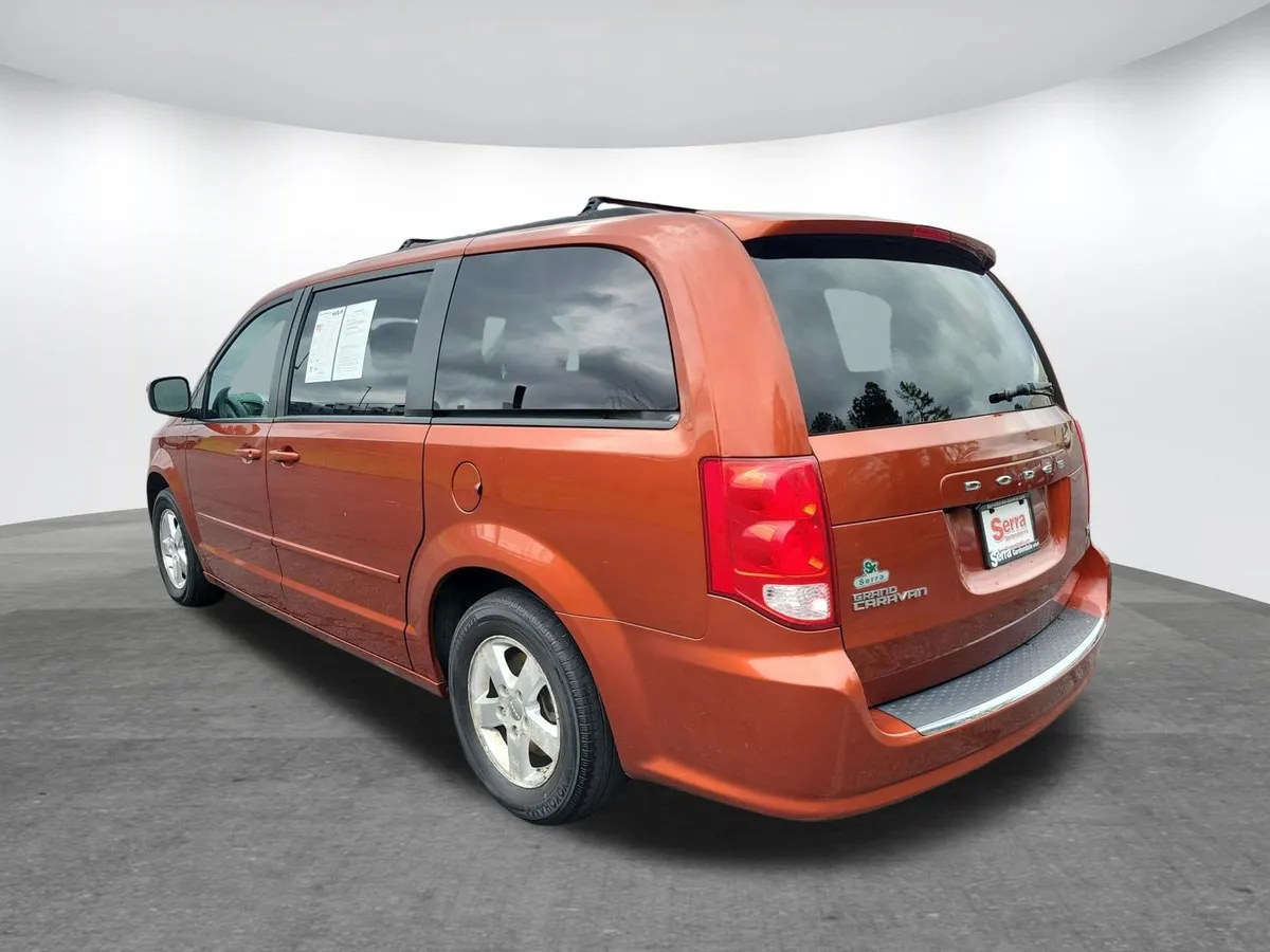 2012 Dodge Grand Caravan SXT thumbnail 24