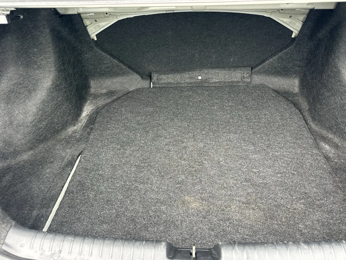 2012 Honda Civic LX thumbnail 33