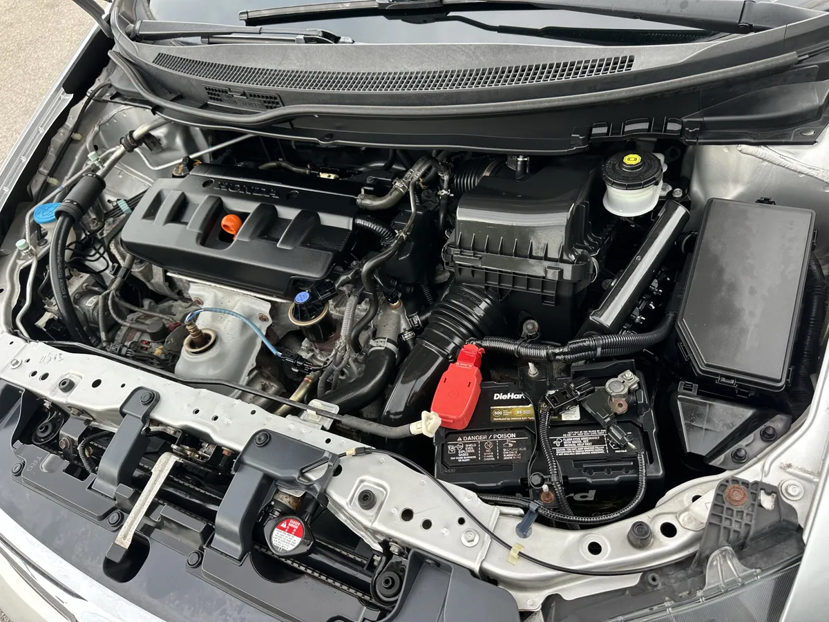 2012 Honda Civic LX thumbnail 35