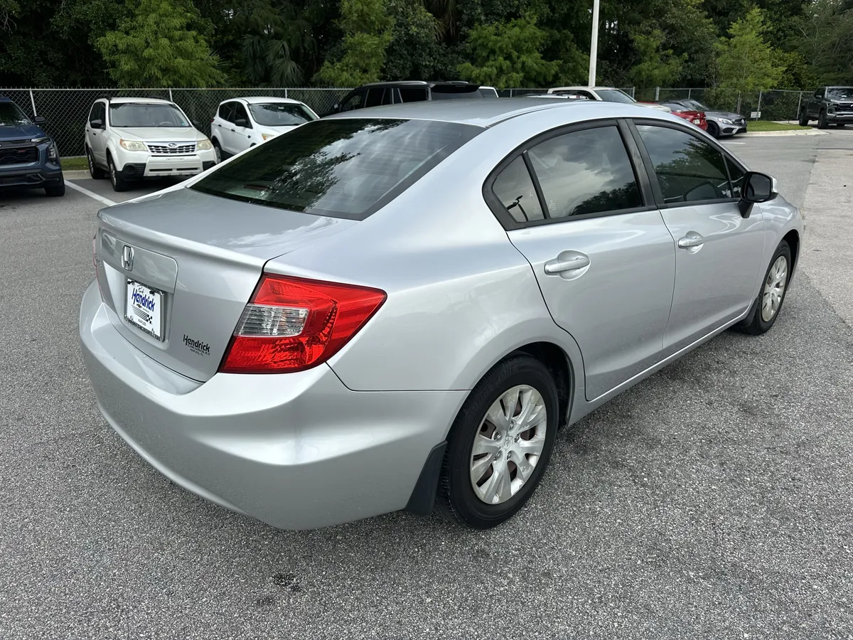 2012 Honda Civic LX thumbnail 8