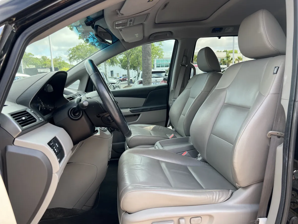 2012 Honda Odyssey EX-L thumbnail 13
