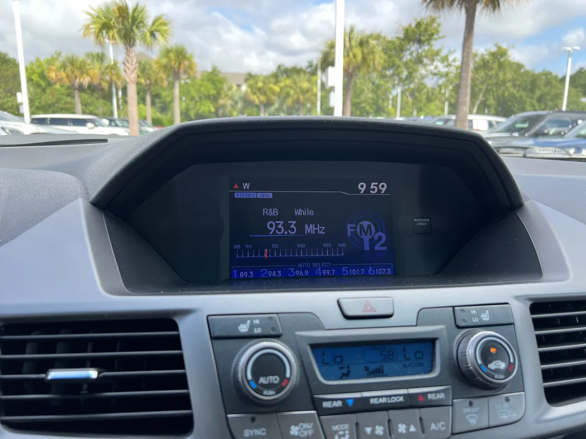 2012 Honda Odyssey EX-L thumbnail 20