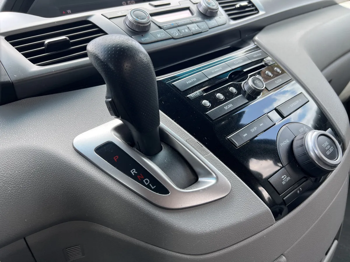 2012 Honda Odyssey EX-L thumbnail 22