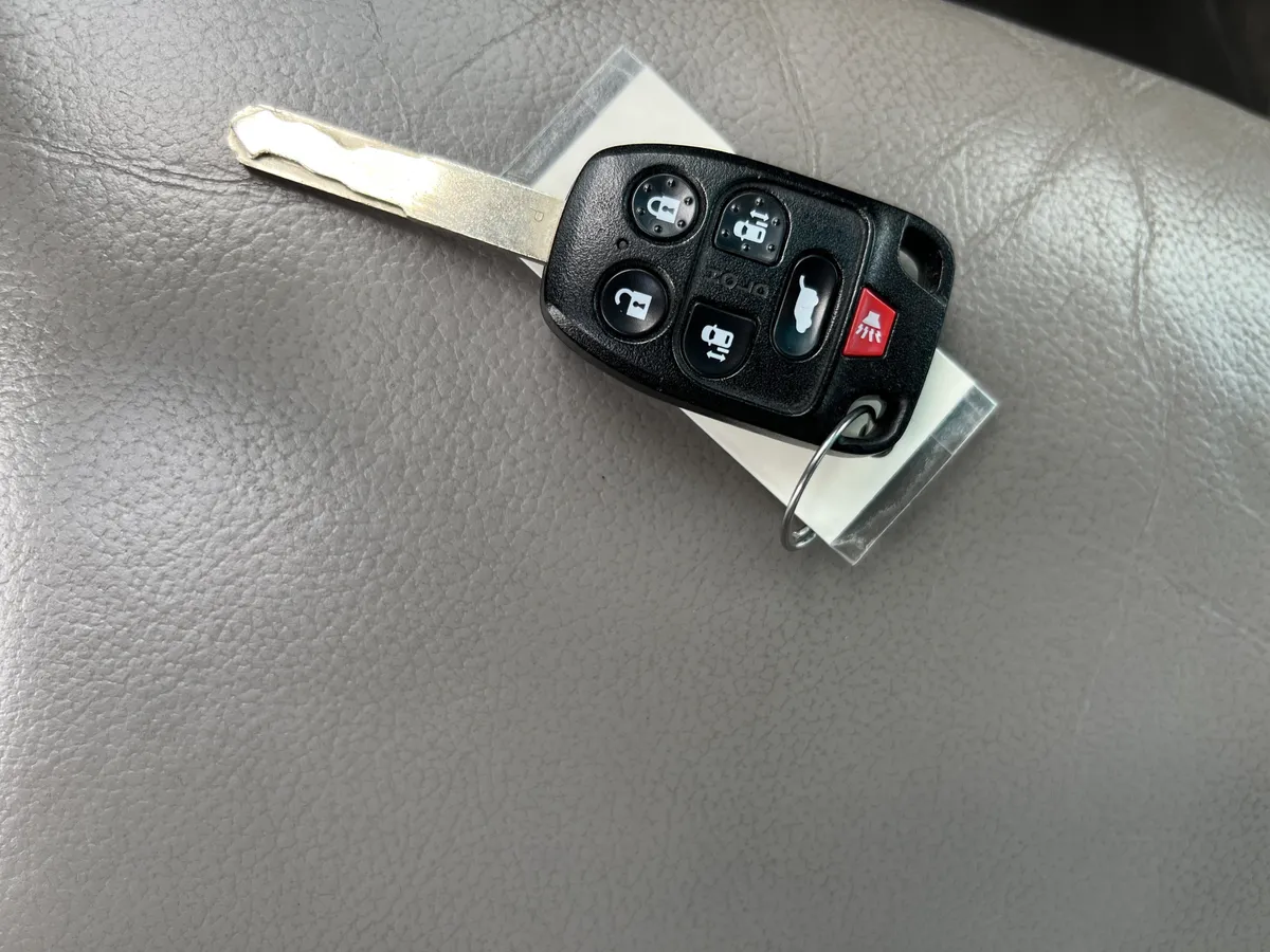 2012 Honda Odyssey EX-L thumbnail 34