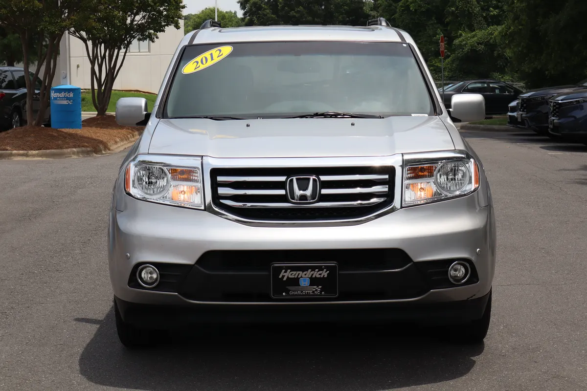 2012 Honda Pilot Touring thumbnail 2