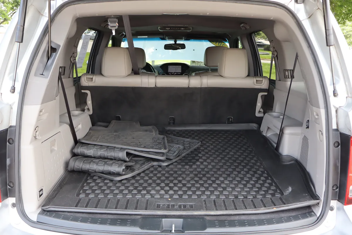 2012 Honda Pilot Touring thumbnail 29
