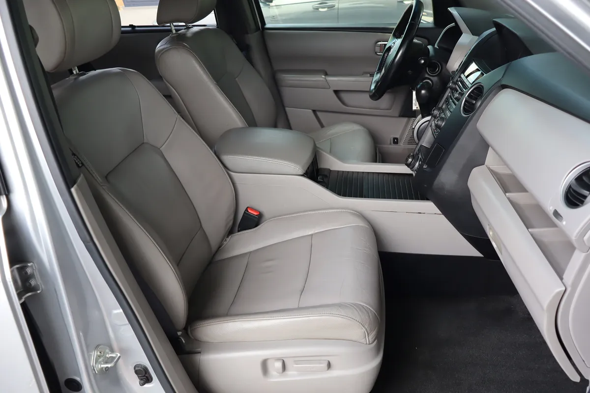 2012 Honda Pilot Touring thumbnail 34