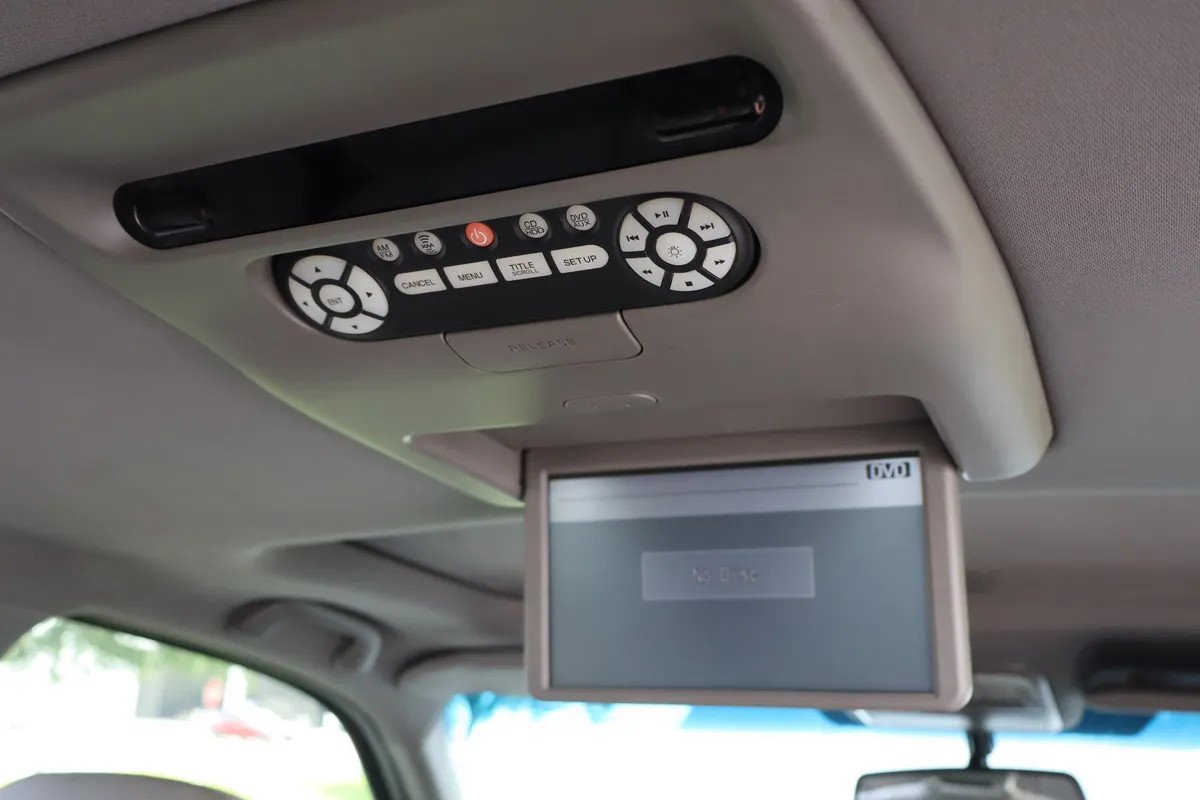 2012 Honda Pilot Touring thumbnail 36