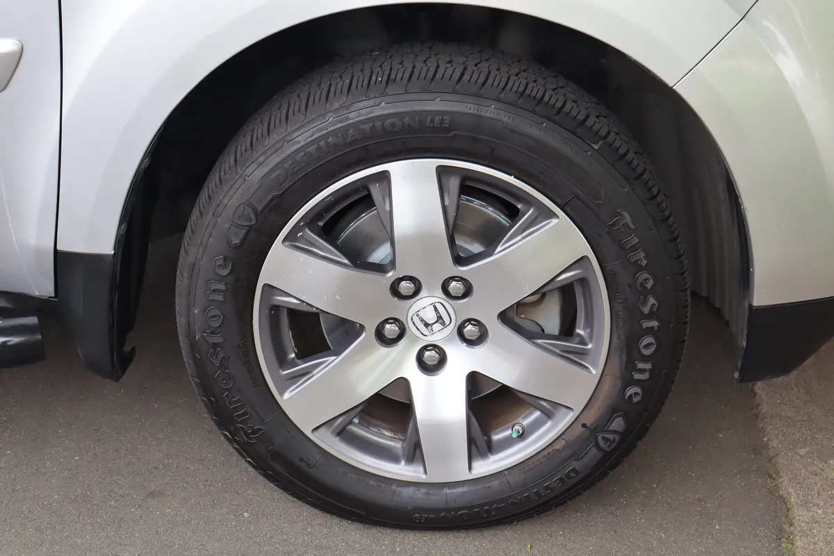 2012 Honda Pilot Touring thumbnail 40