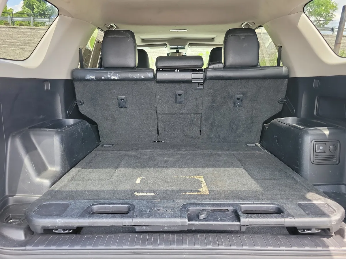 2012 Toyota 4Runner Limited thumbnail 10